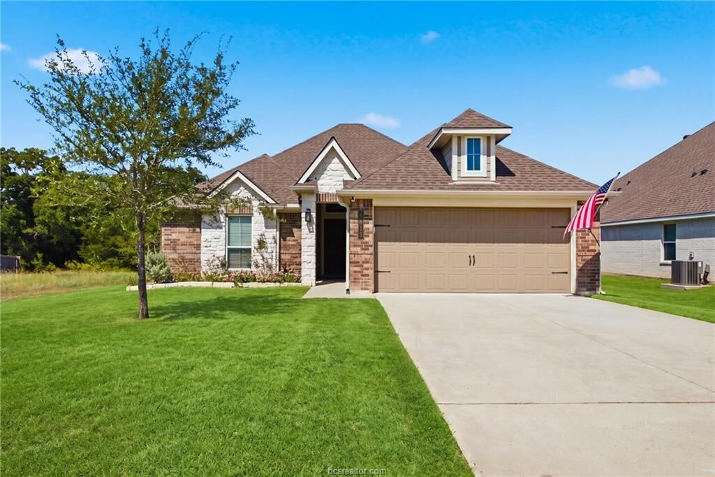 Property Photo:  4813 Native Tree Lane  TX 77845 