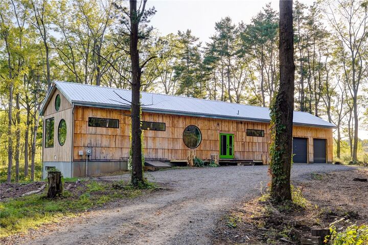 Property Photo:  1514 Cranberry Pond  NY 14564 