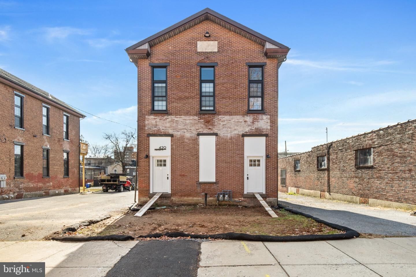 Property Photo: 424 Chestnut Street 1 PA 19464