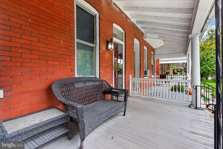 Property Photo:  729 Linden Avenue  PA 17404 