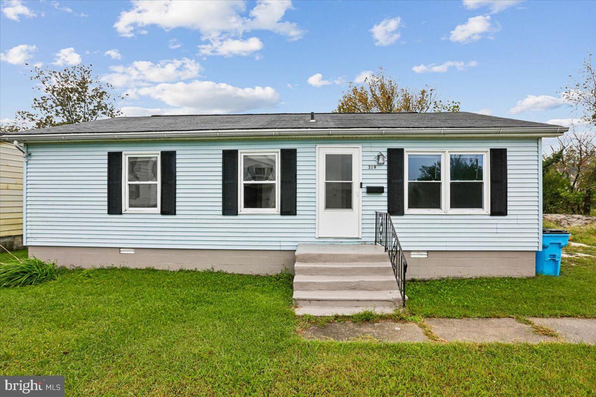 Property Photo:  319 W Chesapeake Avenue  MD 21817 