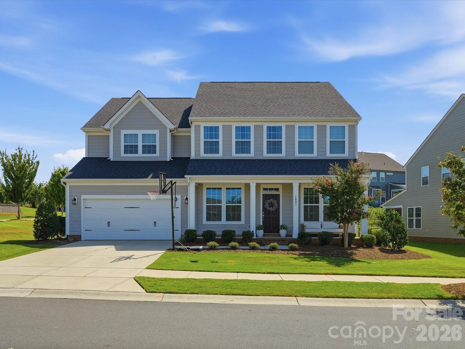 Property Photo: 1001 Vettura Court NC 28173
