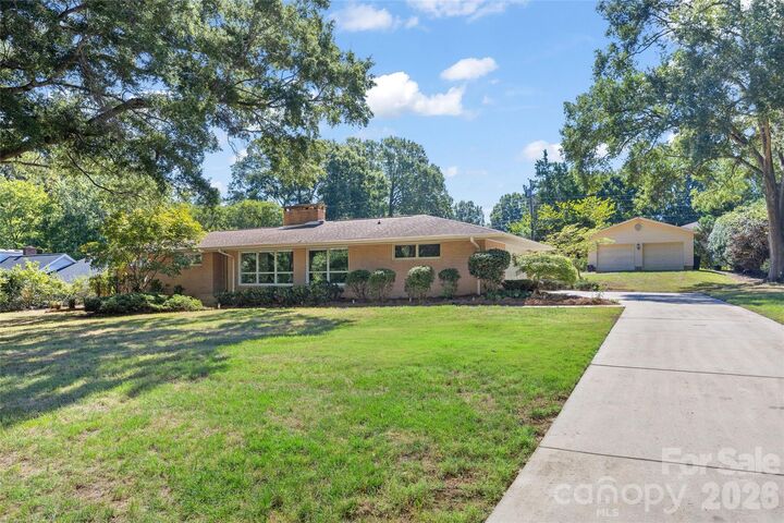 Property Photo:  933 Coulwood Drive  NC 28214 