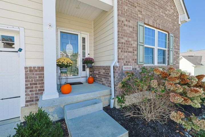 Property Photo: 10511 Atterbury Drive OH 45030