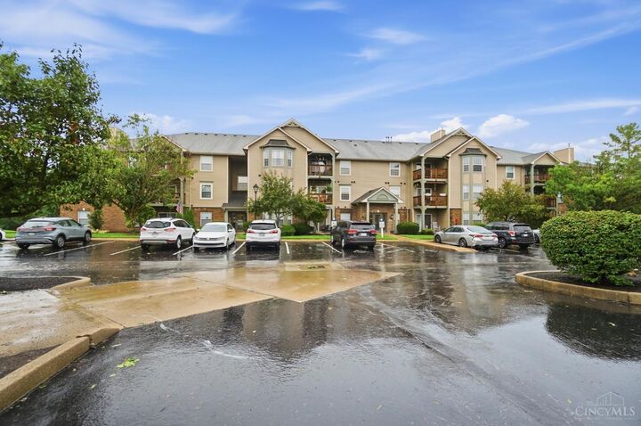 Property Photo:  4941 N Arbor Woods Court  OH 45248 