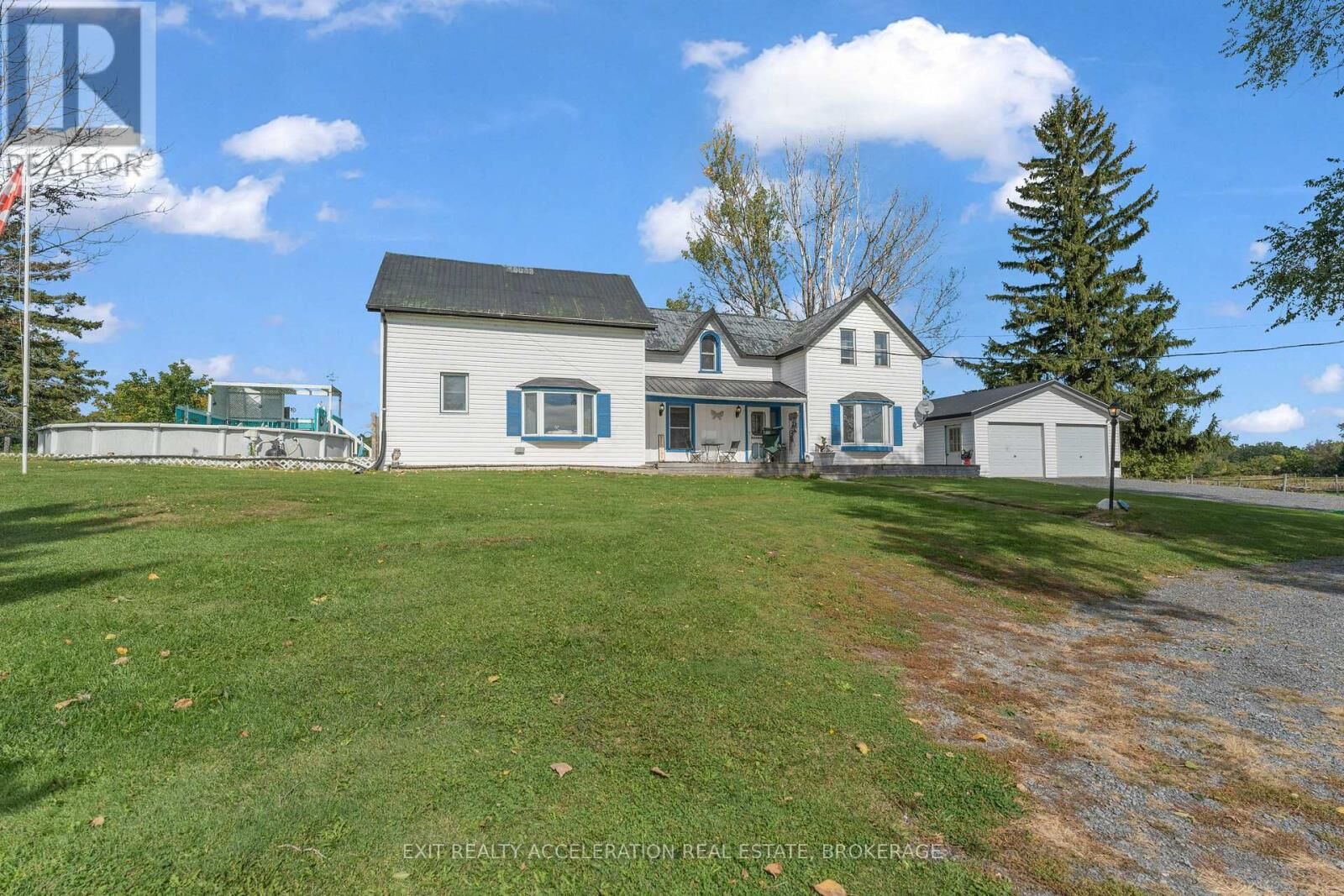 Property Photo:  1696 Storey Street  ON K0H 1G0 