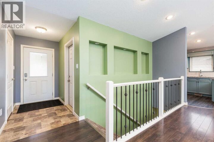 Property Photo:  350 Sunburst Way West  AB T1K 3J9 