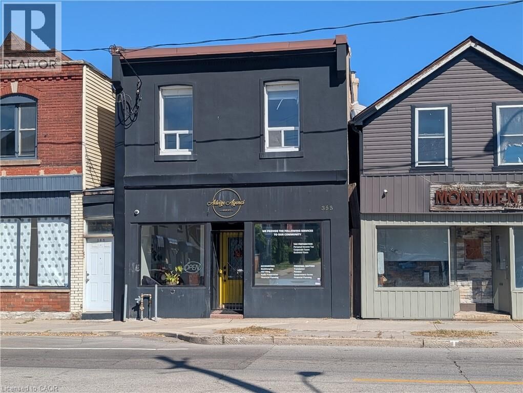 Property Photo:  365 East Barton Street East 2  ON L8L 2X8 