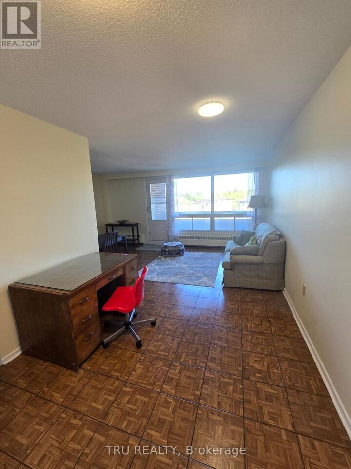 Property Photo:  915 Elmsmere Road 507  ON K1J 8H8 