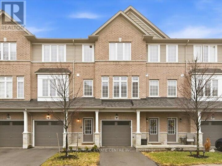 Property Photo:  122 Dundas Street East 9  ON L9H 7N3 