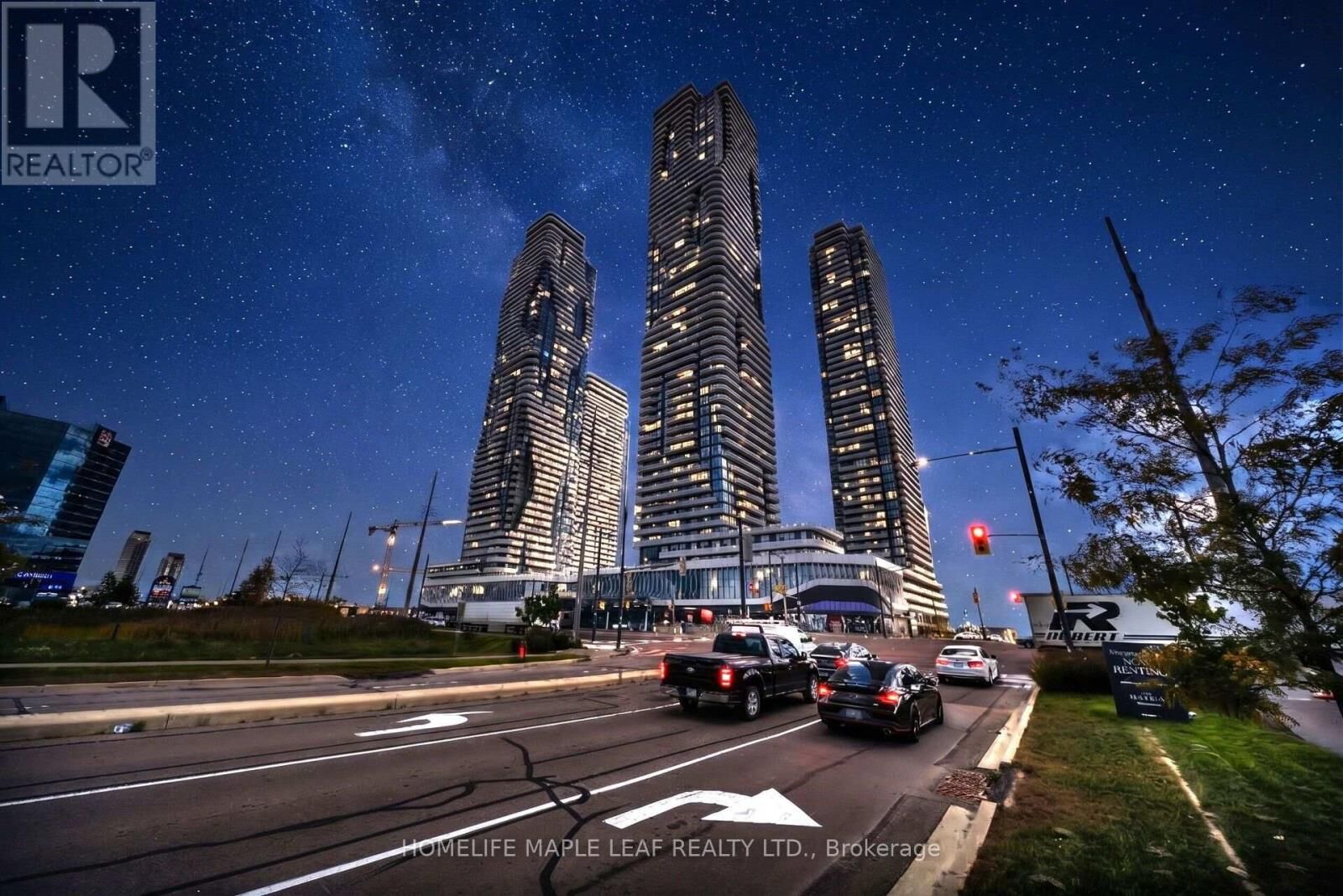 Property Photo:  225 Commerce Street 2211  ON L4K 0R1 