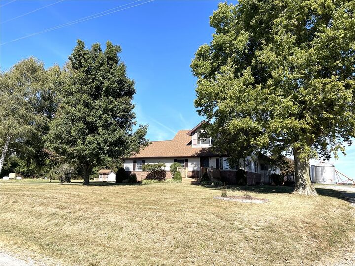 Property Photo:  1241 750 North Road  IL 62438 