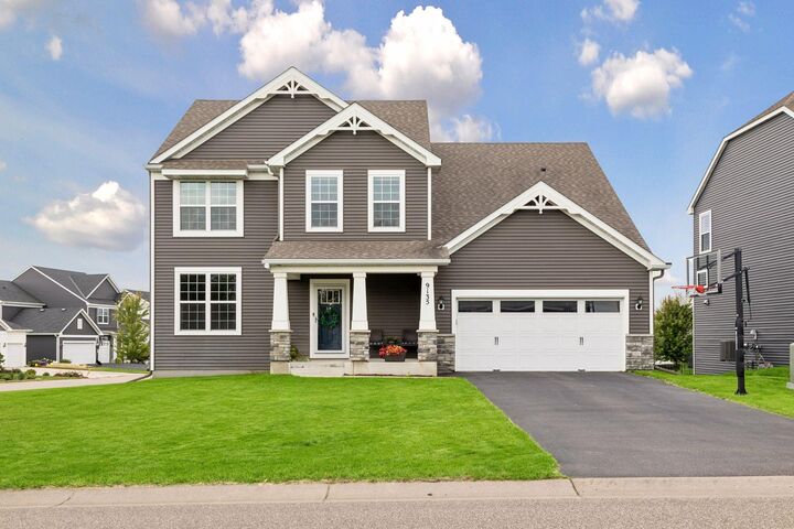 Property Photo: 9135 Lighthouse Lane MN 55129