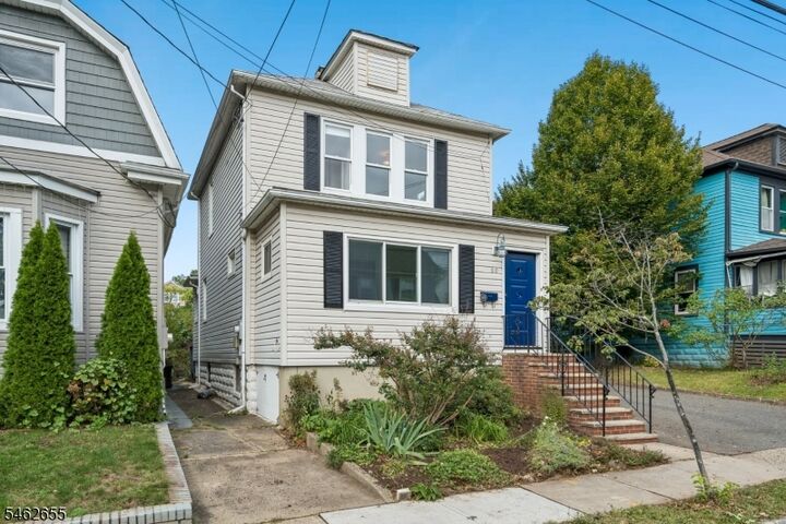 Property Photo:  60 Franklin Ave  NJ 07040 