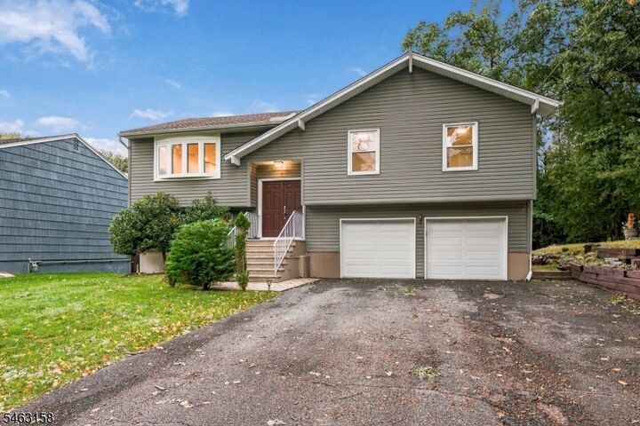 Property Photo:  7 Ute Pl  NJ 07866 