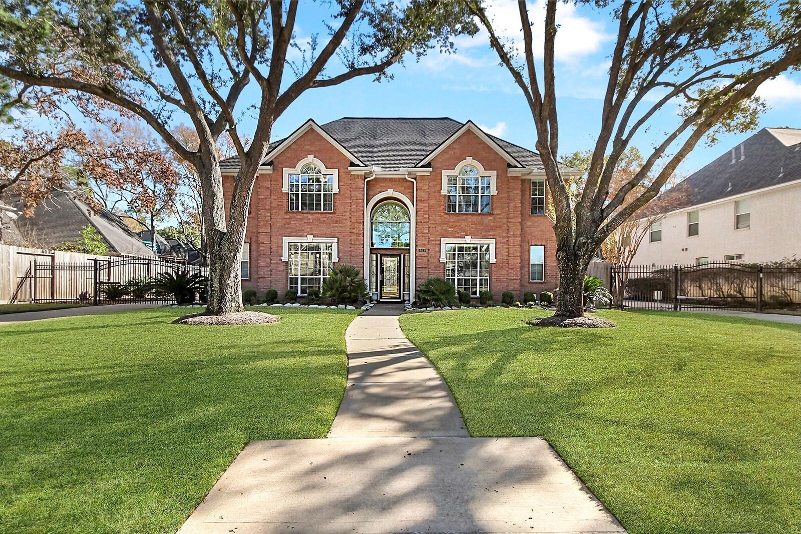 Property Photo:  803 Chisel Point Drive  TX 77094 