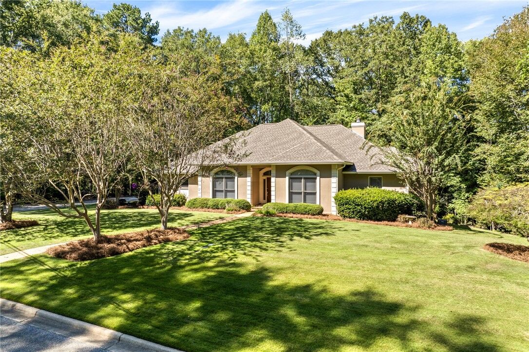 Property Photo: 638 Woody Drive AL 36832