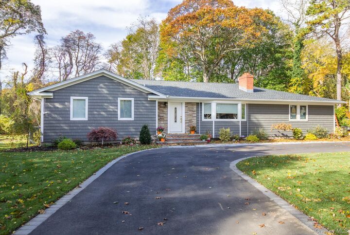 Property Photo:  50 Melrose Parkway  NY 11772 