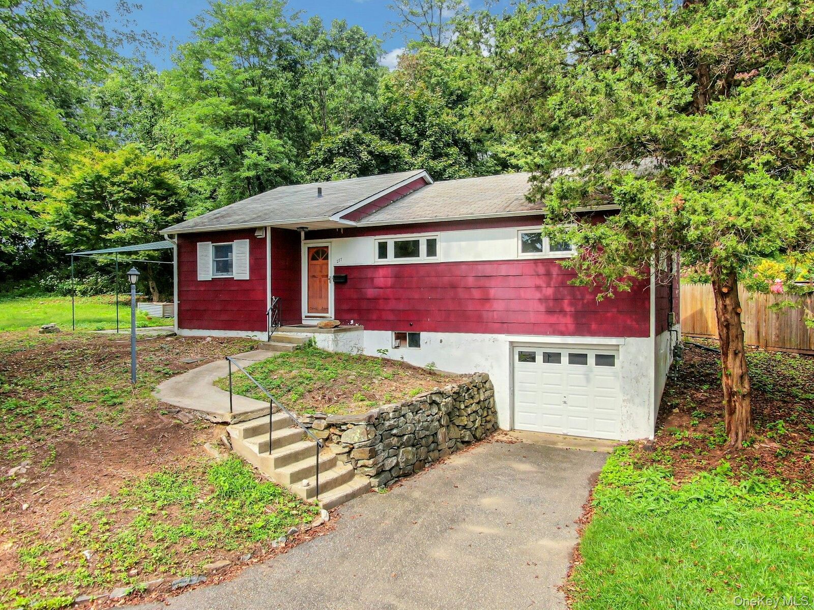 Property Photo:  277 Crest Drive  NY 10591 