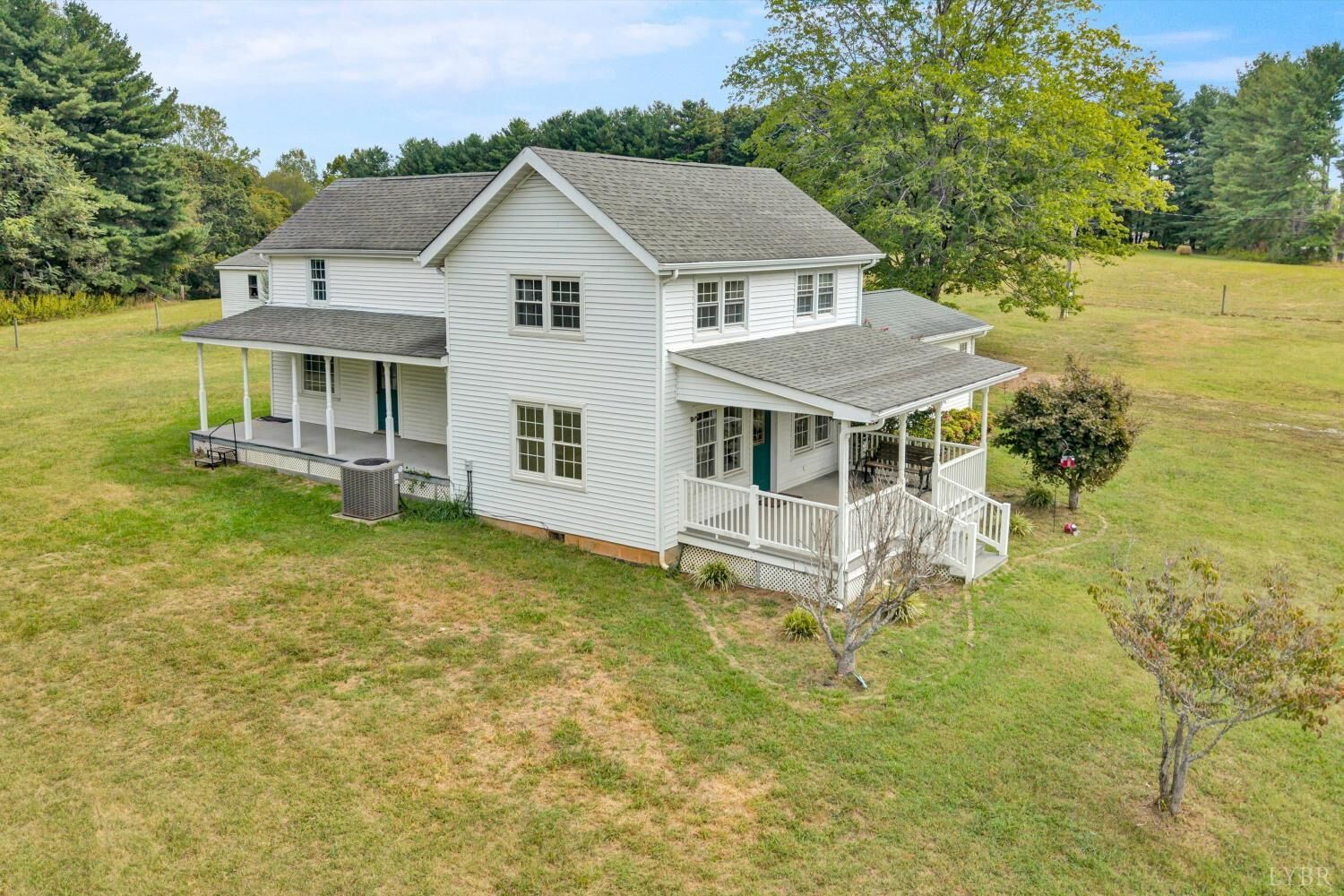 Property Photo:  202 Chestnut Lane  VA 24521 