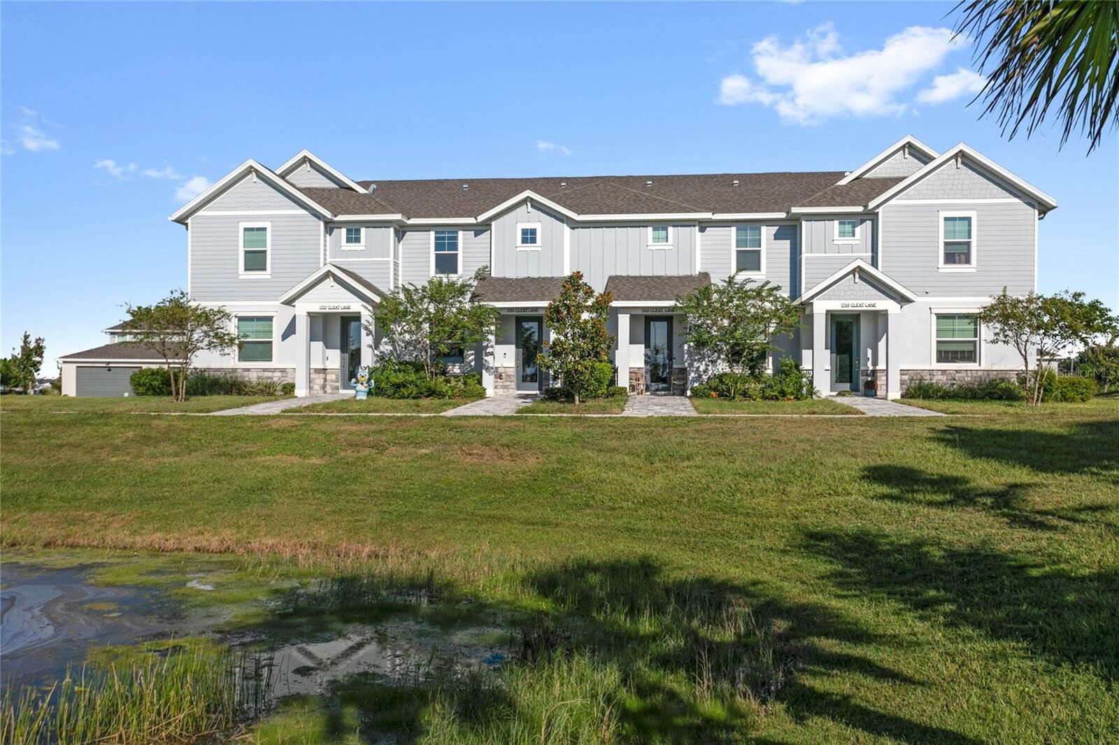 Property Photo: 1741 Cleat Lane FL 34240