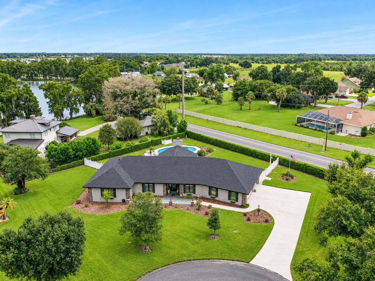 Property Photo:  37 Lake Eloise Lane  FL 33884 