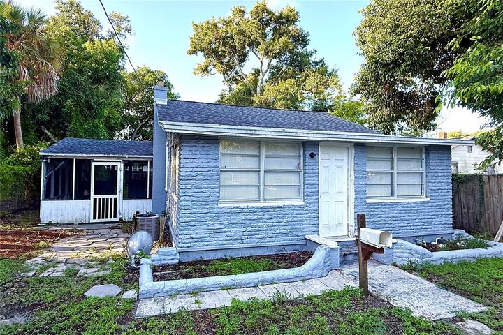 Property Photo:  2336 18th Avenue S  FL 33712 