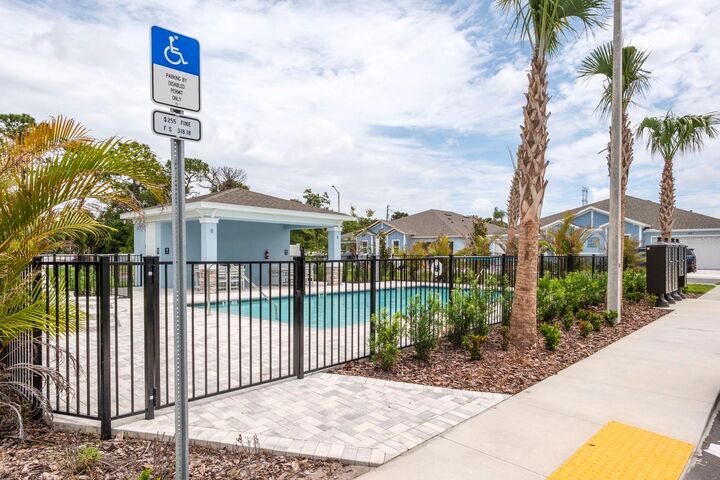 Property Photo: 2568 Mario Way FL 33761