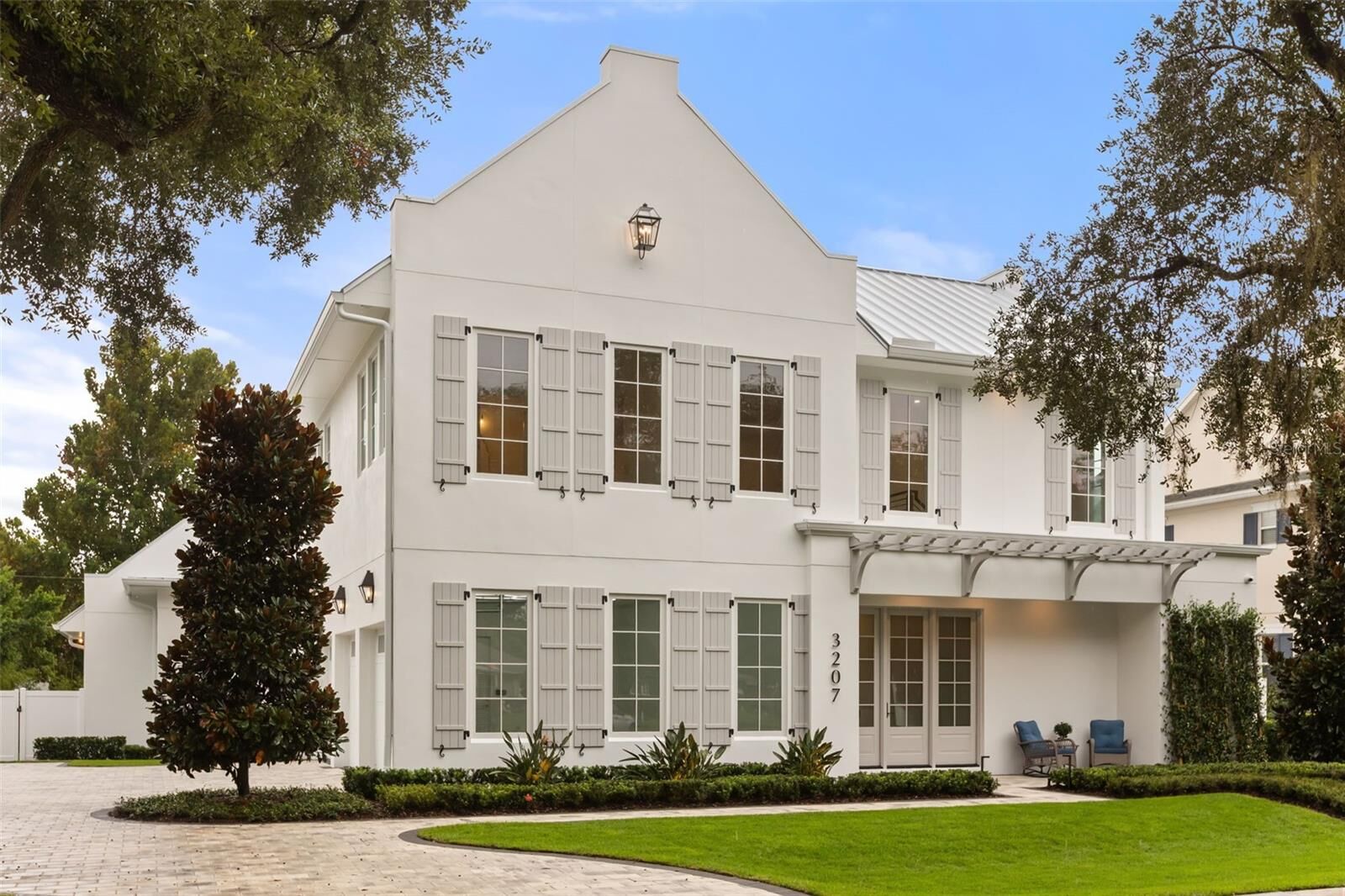 Property Photo:  3207 Middlesex Road  FL 32803 