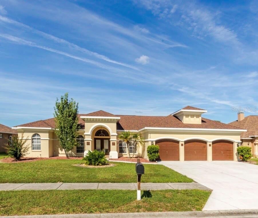 Property Photo:  3427 Misty View Drive  FL 34609 