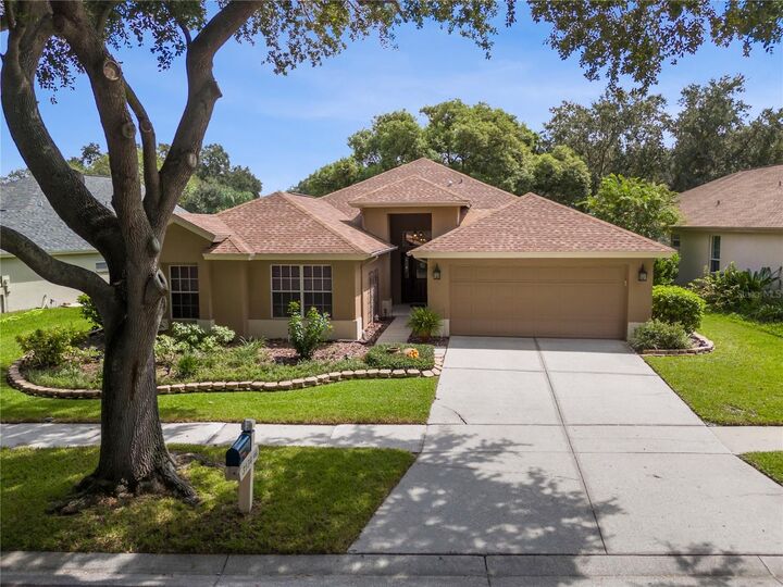 Property Photo:  3134 Bent Creek Drive  FL 33596 