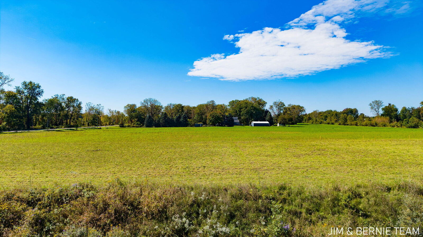 Property Photo: 1512 88th Avenue MI 49464