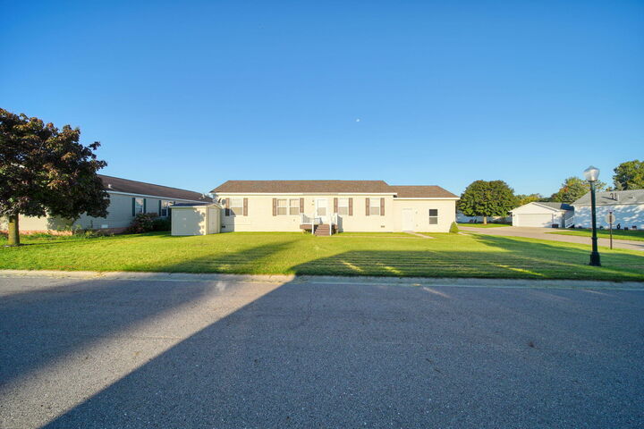Property Photo: 1055 Cambry Circle MI 49240
