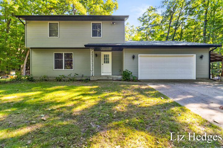 Property Photo: 8756 Westwood Lane MI 49437