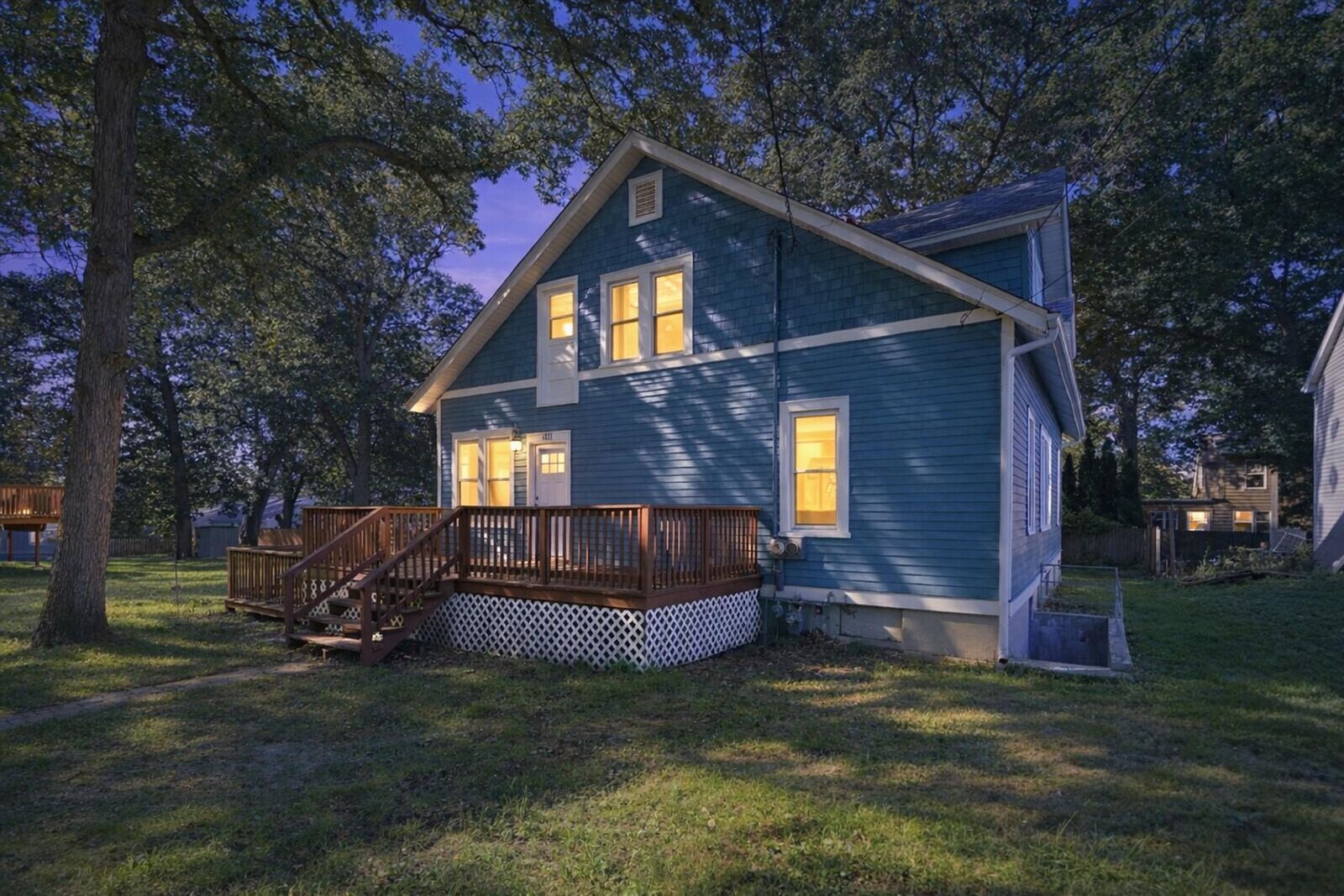 Property Photo:  4823 S Little Drive  IL 60051 