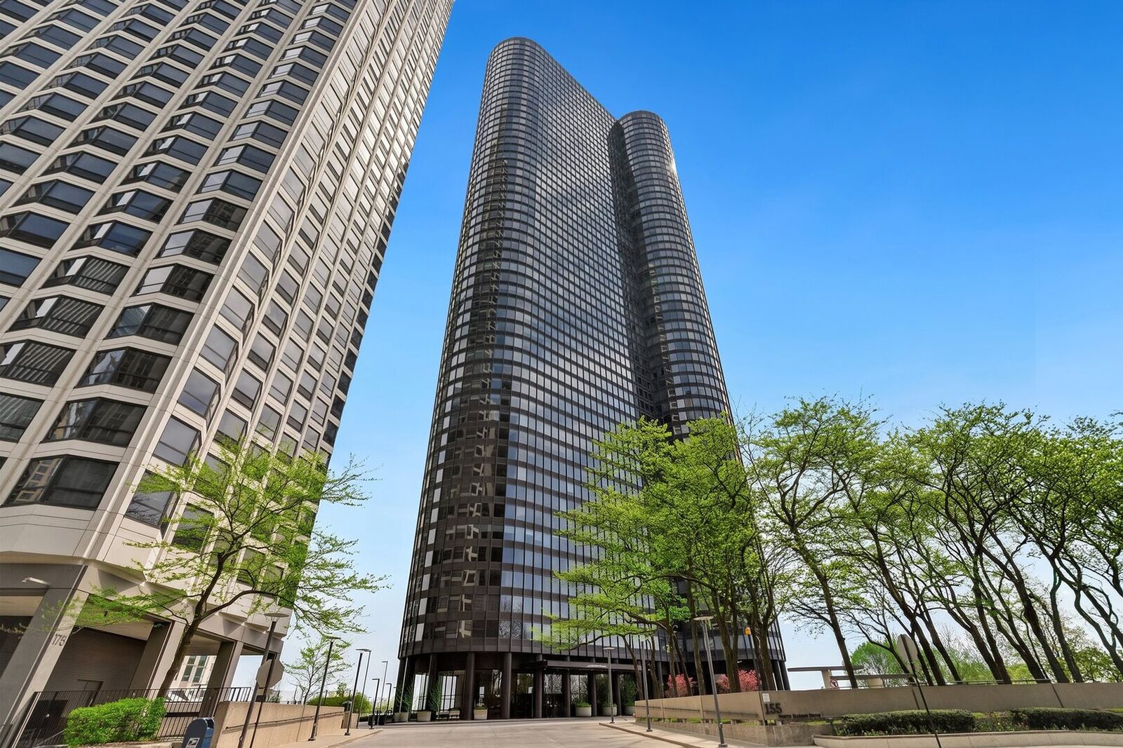 Property Photo:  155 N Harbor Drive 4913  IL 60601 
