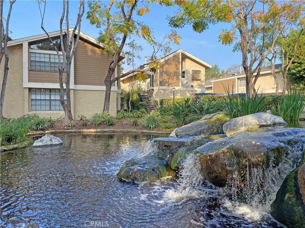Property Photo:  11 Lakepines  CA 92620 