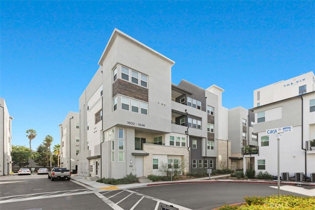Property Photo:  1634 Urbana  CA 92805 