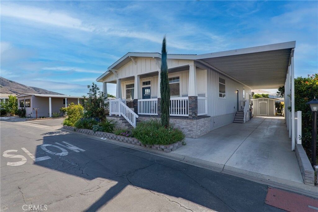 Property Photo:  250 E Telegraph Road 164  CA 93015 