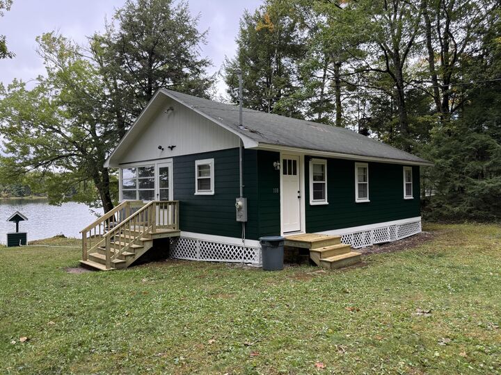 Property Photo:  108 Shady Lane  ME 04047 