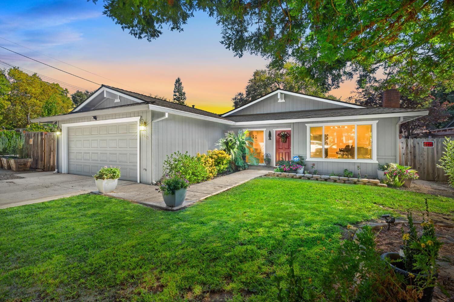 Property Photo: 5112 Kovanda Avenue CA 95608