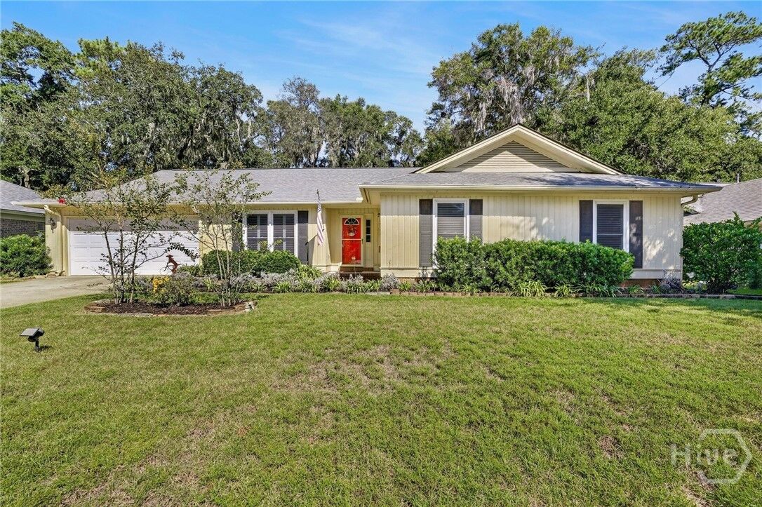 Property Photo:  928 Moss Drive  GA 31410 