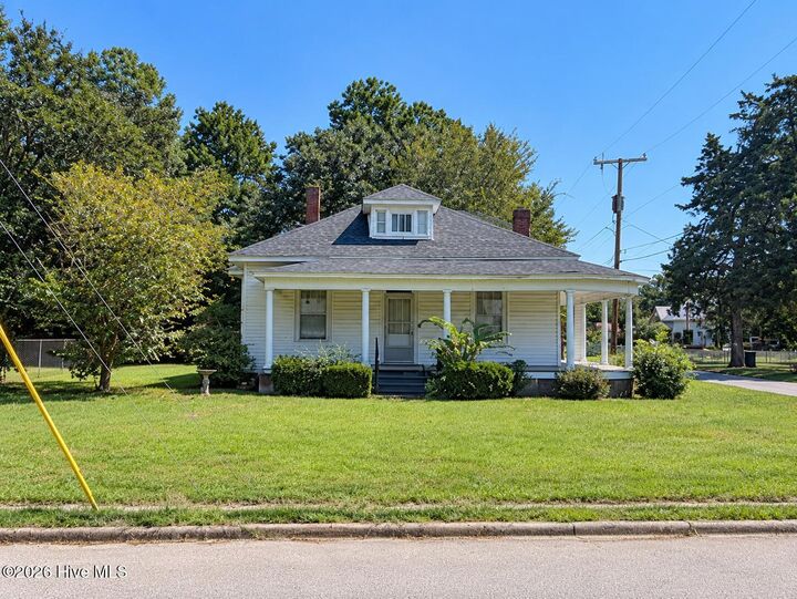 Property Photo:  303 S Main Street  NC 27847 