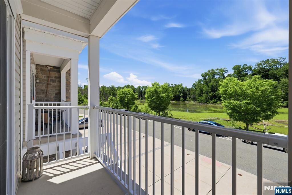 Property Photo:  404 Waterview Court 404  NJ 07927 
