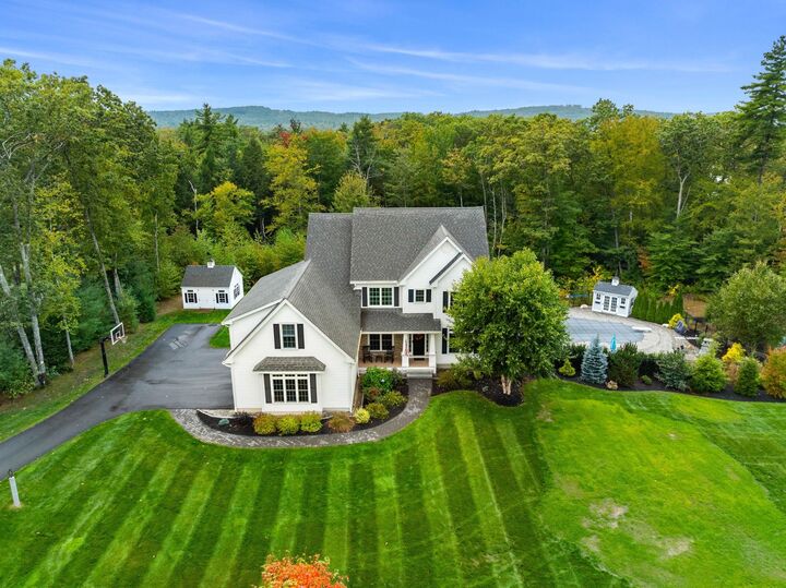 Property Photo:  24 Summer Lane  NH 03304 
