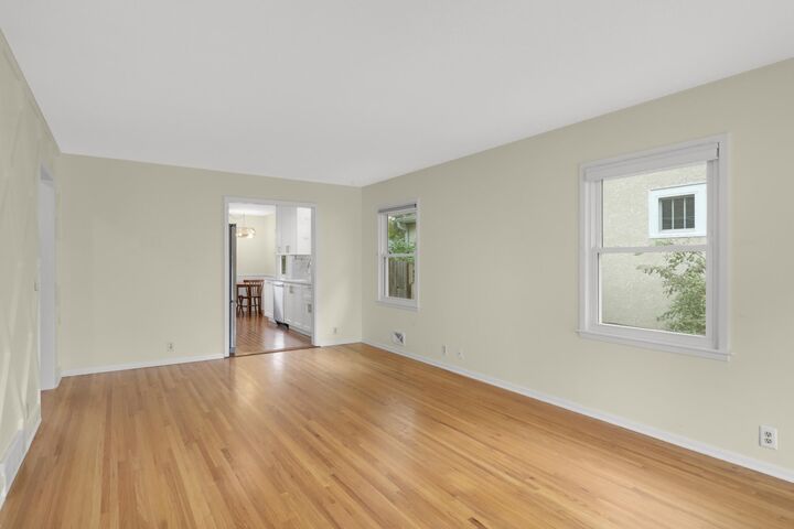 Property Photo:  3740 Perry Avenue N  MN 55422 