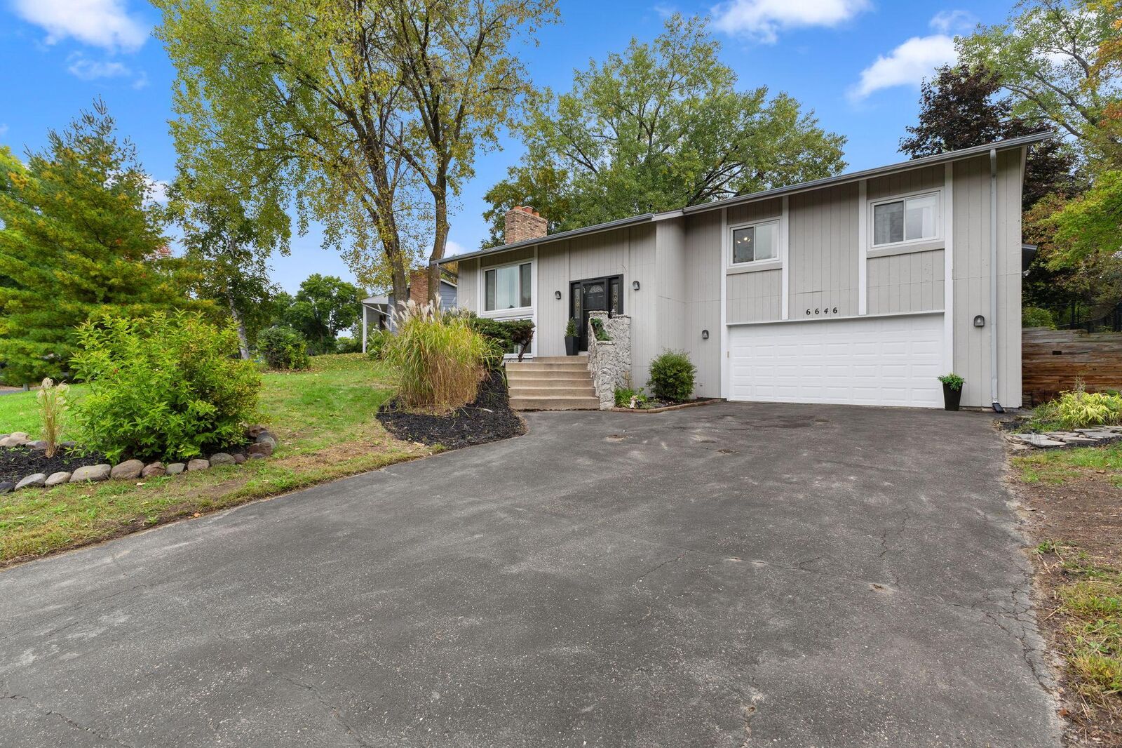 Property Photo:  6646 Cardinal Circle N  MN 55369 