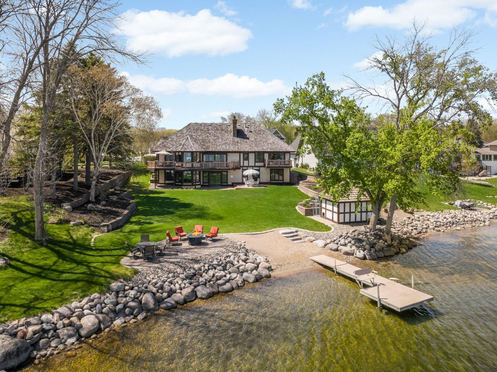 Property Photo: 15283 Edgewater Circle NE MN 55372