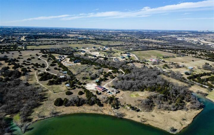 Property Photo:  3831 Jacks Loop  TX 76065 