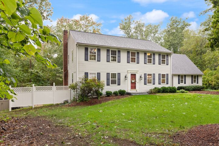 Property Photo:  12 Tallard Rd  MA 01886 